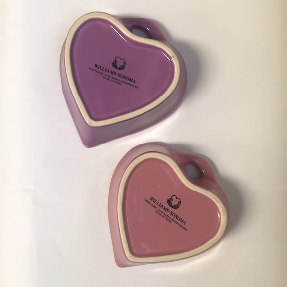 2 Williams-Sonoma Heart Shaped Ramekins - Picture 2 of 2